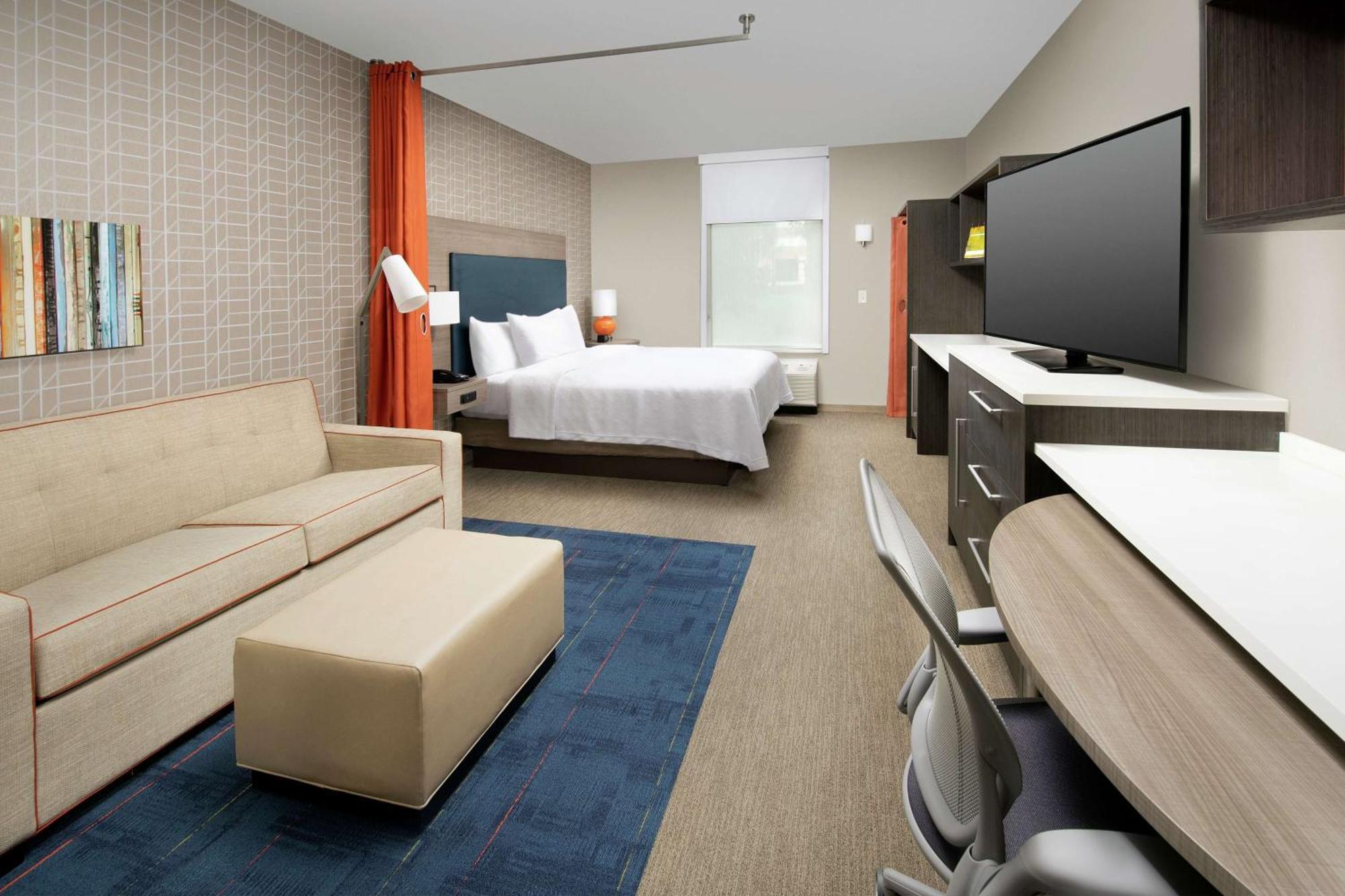 Home2 Suites By Hilton Charlottesville Downtown Екстер'єр фото