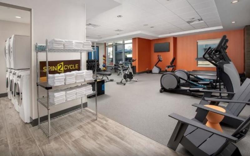Home2 Suites By Hilton Charlottesville Downtown Екстер'єр фото